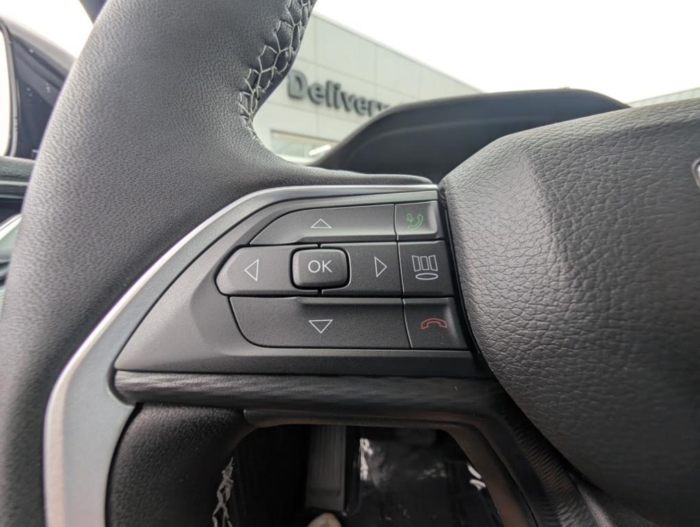 new 2025 Jeep Grand Cherokee car, priced at $42,004