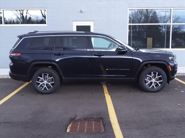 new 2024 Jeep Grand Cherokee L car, priced at $41,820