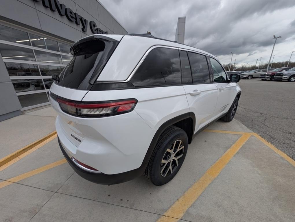 new 2025 Jeep Grand Cherokee car, priced at $46,415