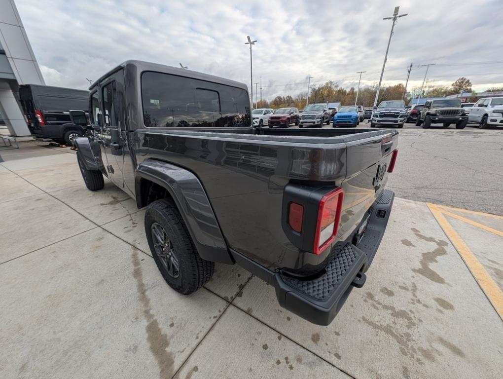new 2026 Jeep Gladiator car, priced at $50,690
