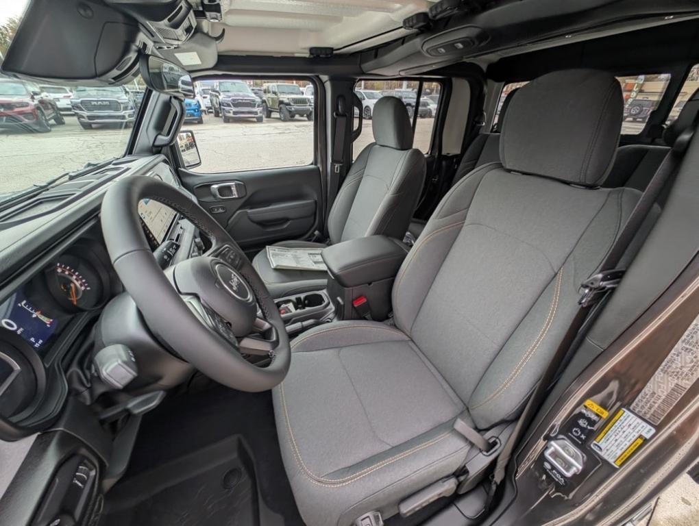 new 2026 Jeep Gladiator car, priced at $50,690