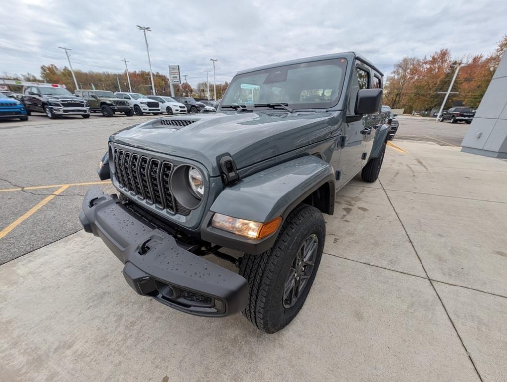 new 2026 Jeep Gladiator car, priced at $50,690