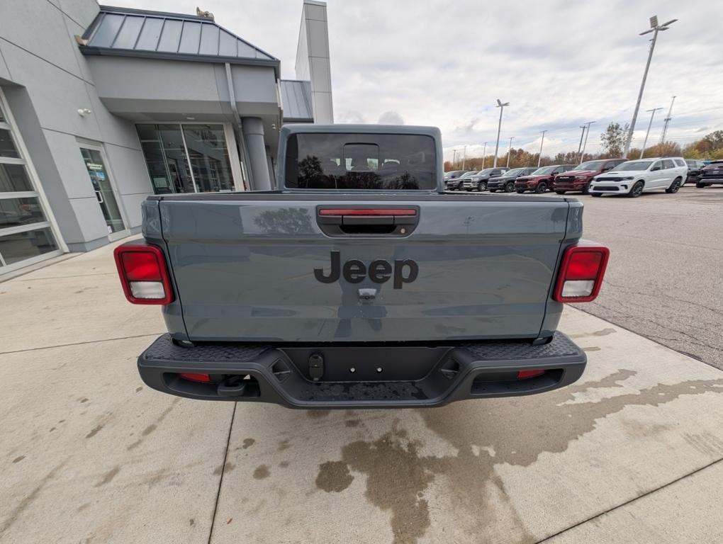 new 2026 Jeep Gladiator car, priced at $50,690
