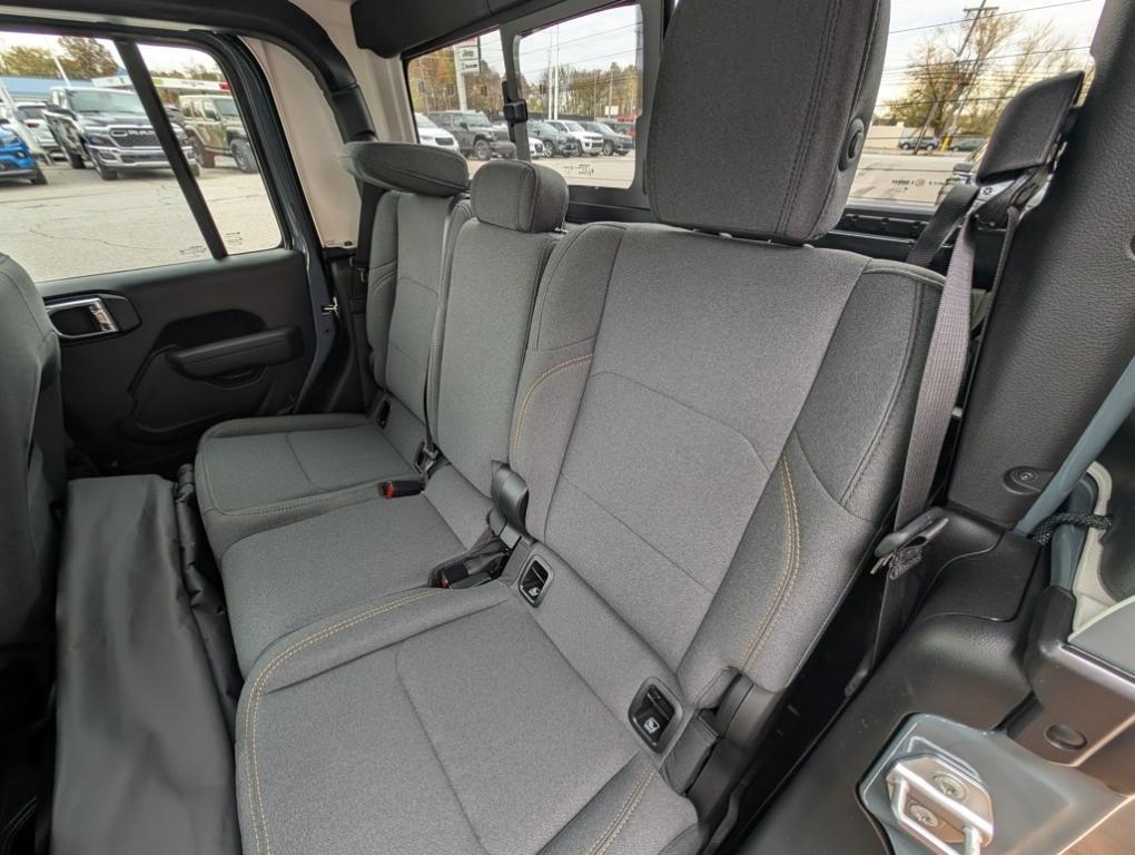 new 2026 Jeep Gladiator car, priced at $50,690