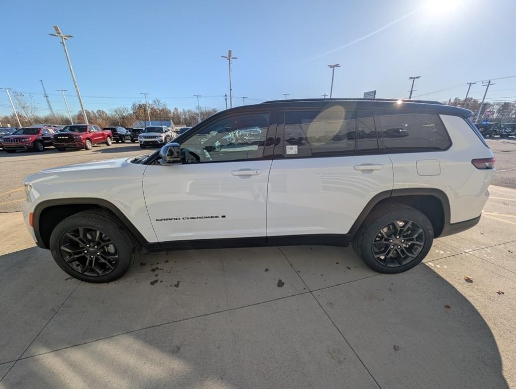 new 2025 Jeep Grand Cherokee L car, priced at $50,740