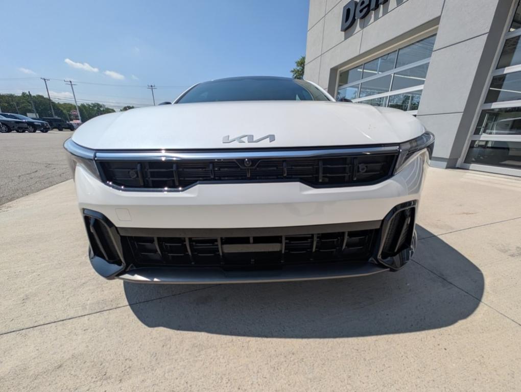 used 2025 Kia K4 car, priced at $27,873