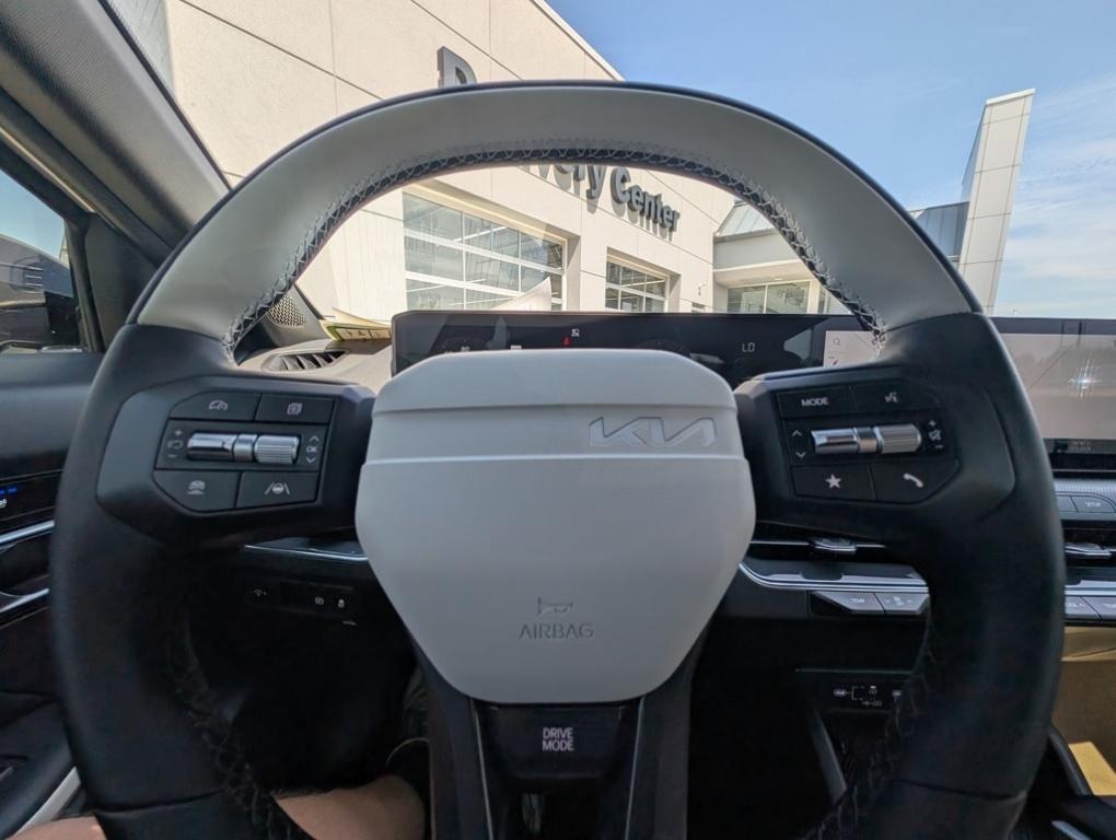 used 2025 Kia K4 car, priced at $27,873
