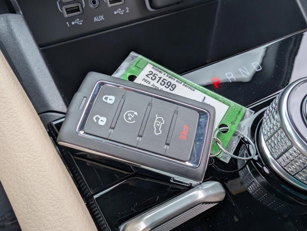 new 2025 Jeep Grand Cherokee L car, priced at $47,110