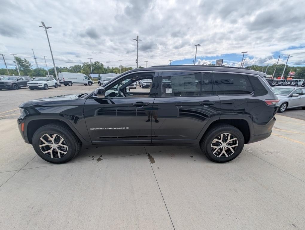 new 2025 Jeep Grand Cherokee L car, priced at $47,110