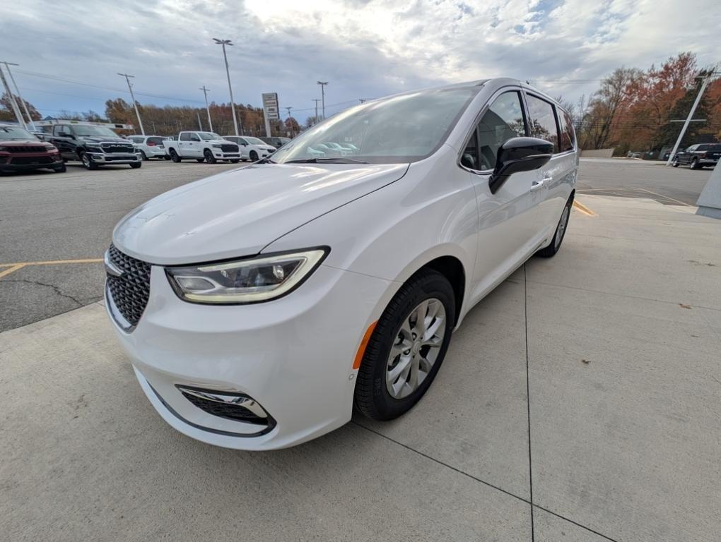 new 2026 Chrysler Pacifica car, priced at $48,955