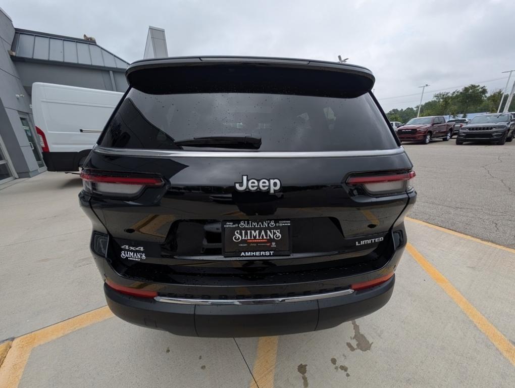 new 2025 Jeep Grand Cherokee L car, priced at $42,110