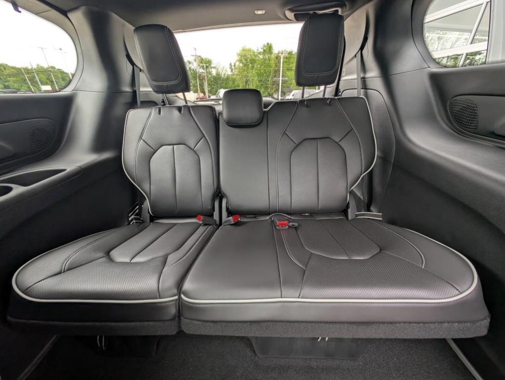 new 2025 Chrysler Pacifica car, priced at $50,940