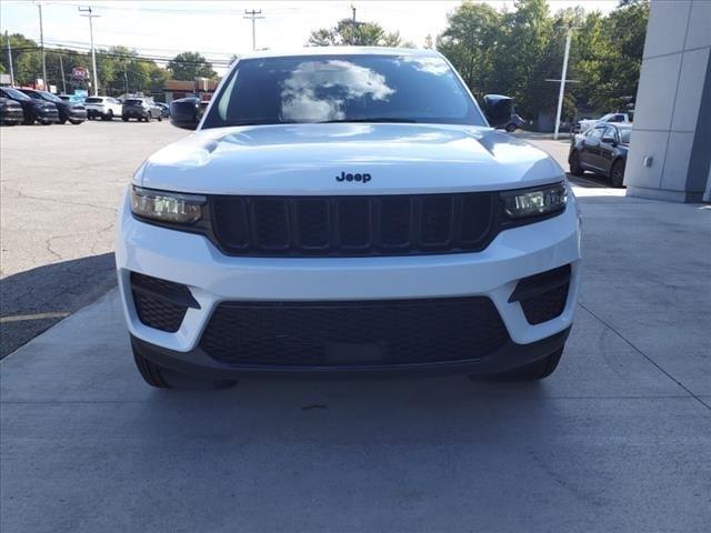 new 2025 Jeep Grand Cherokee car, priced at $41,435