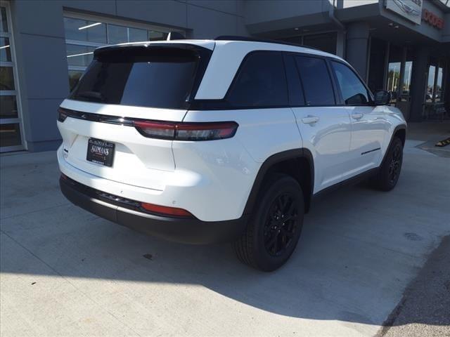 new 2025 Jeep Grand Cherokee car, priced at $41,435