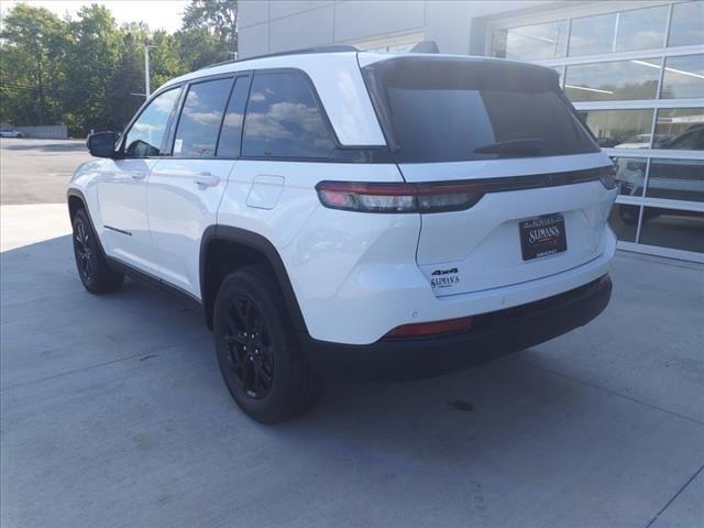 new 2025 Jeep Grand Cherokee car, priced at $41,435