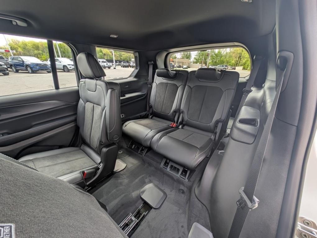 new 2025 Jeep Grand Cherokee L car, priced at $44,357
