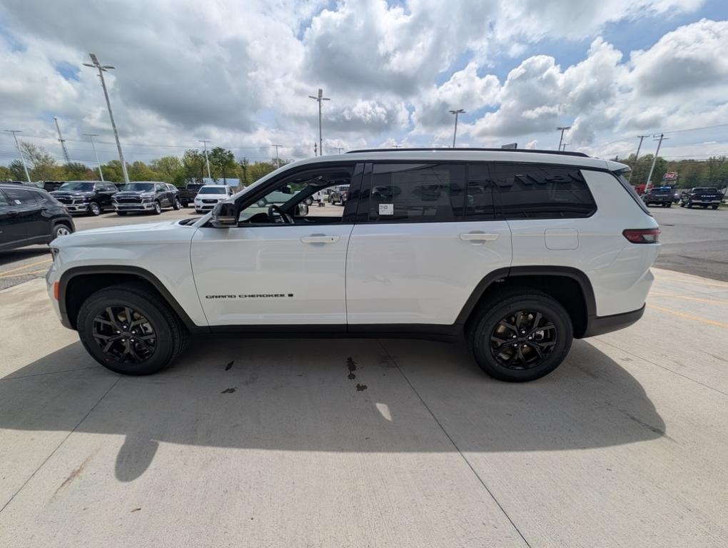 new 2025 Jeep Grand Cherokee L car, priced at $44,357