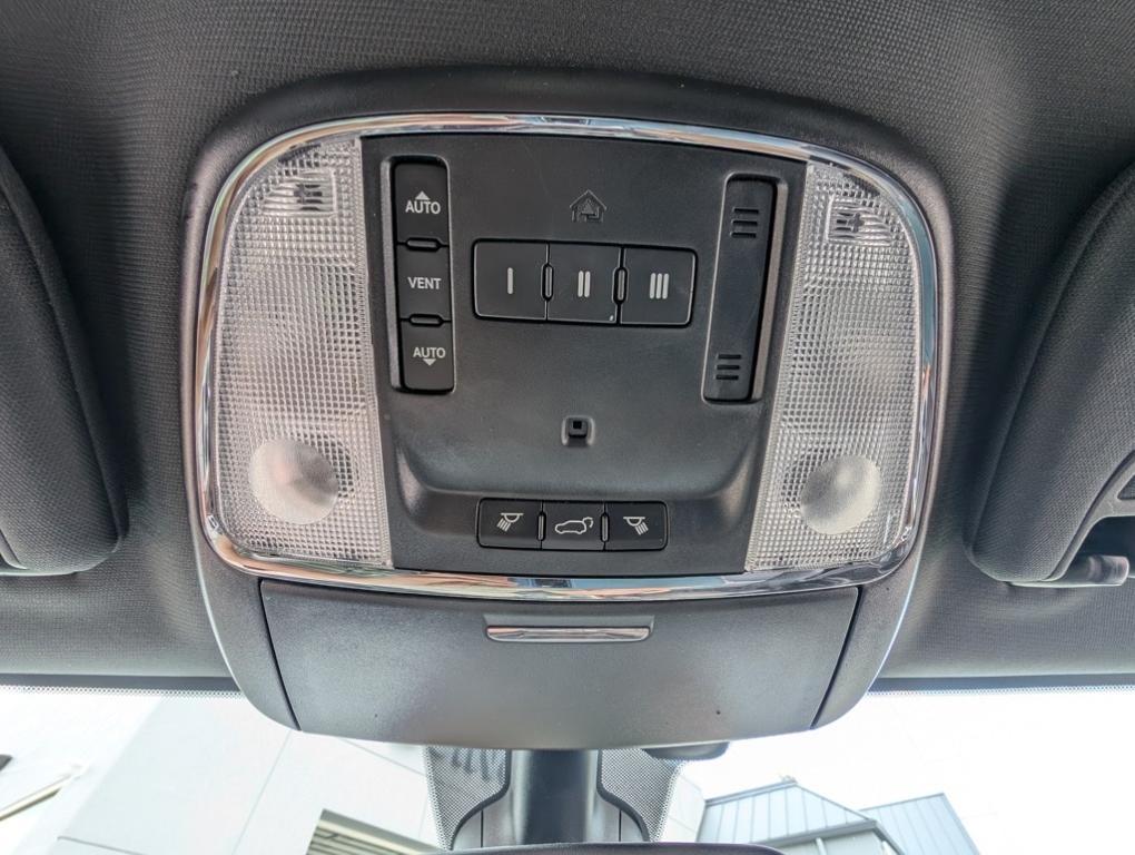 used 2017 Jeep Grand Cherokee car, priced at $14,500