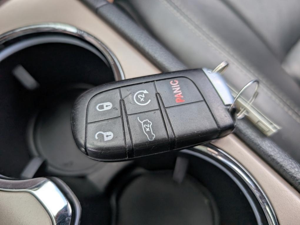 used 2017 Jeep Grand Cherokee car, priced at $14,500