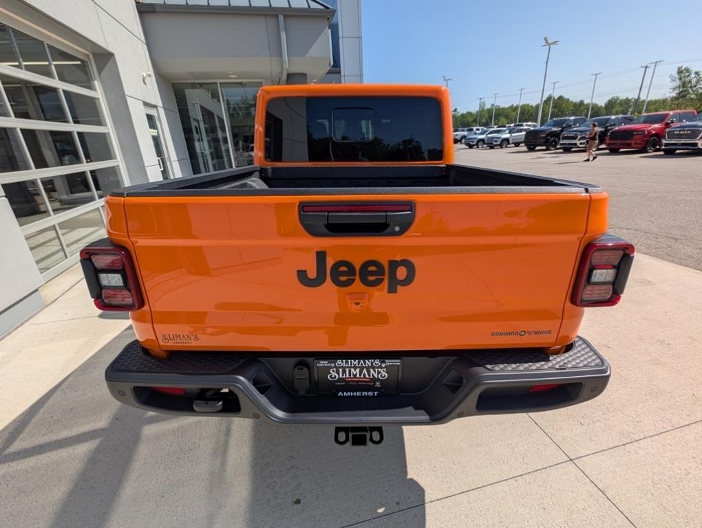 new 2025 Jeep Gladiator car, priced at $48,415