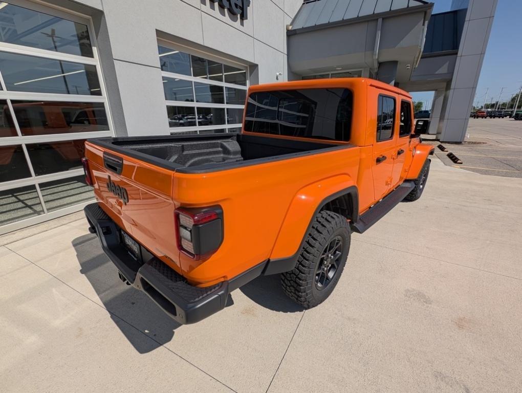 new 2025 Jeep Gladiator car, priced at $48,415