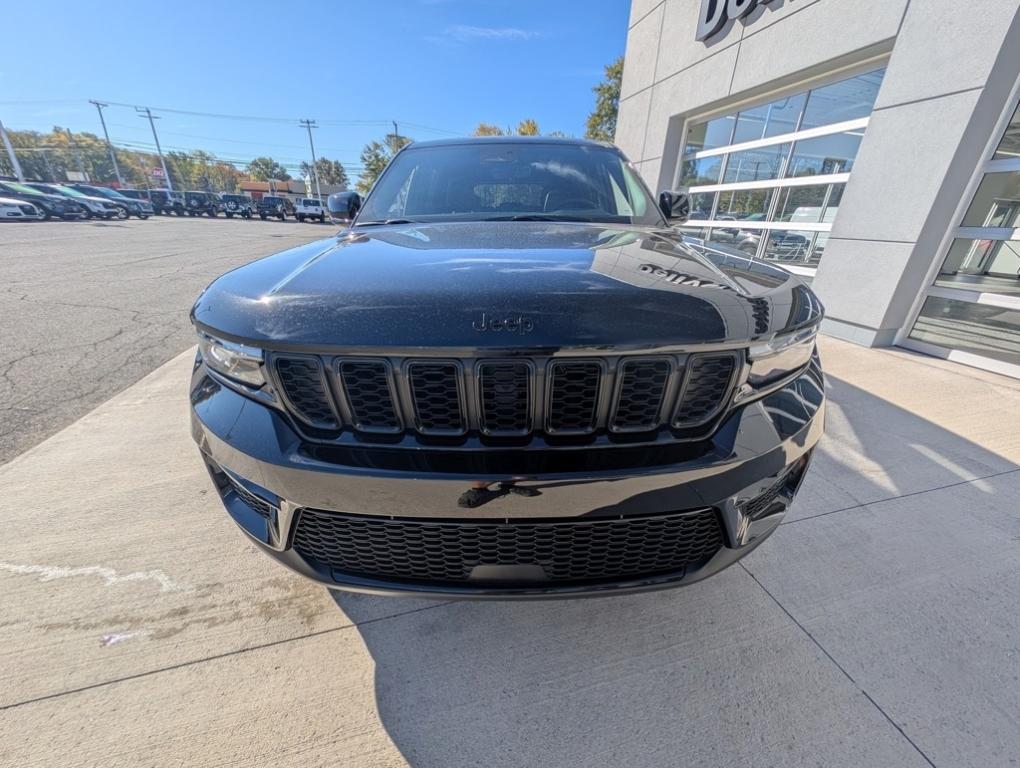 new 2025 Jeep Grand Cherokee car, priced at $50,485