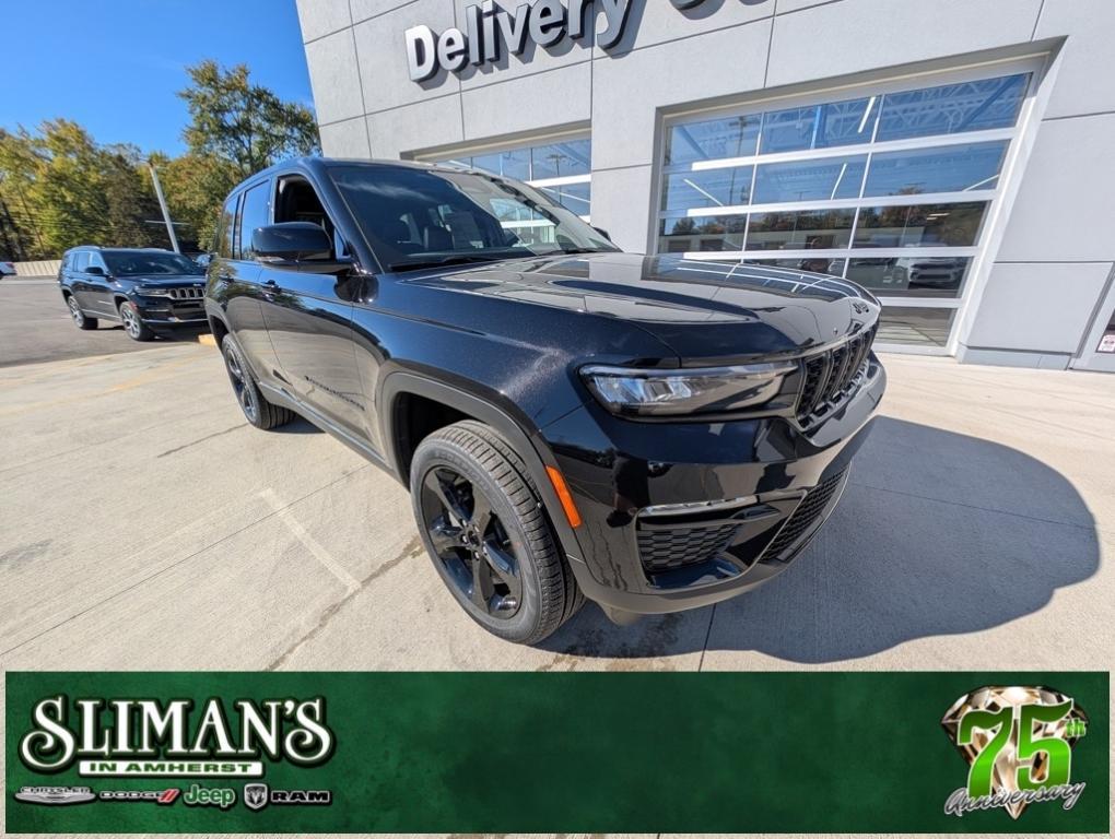 new 2025 Jeep Grand Cherokee car, priced at $50,485