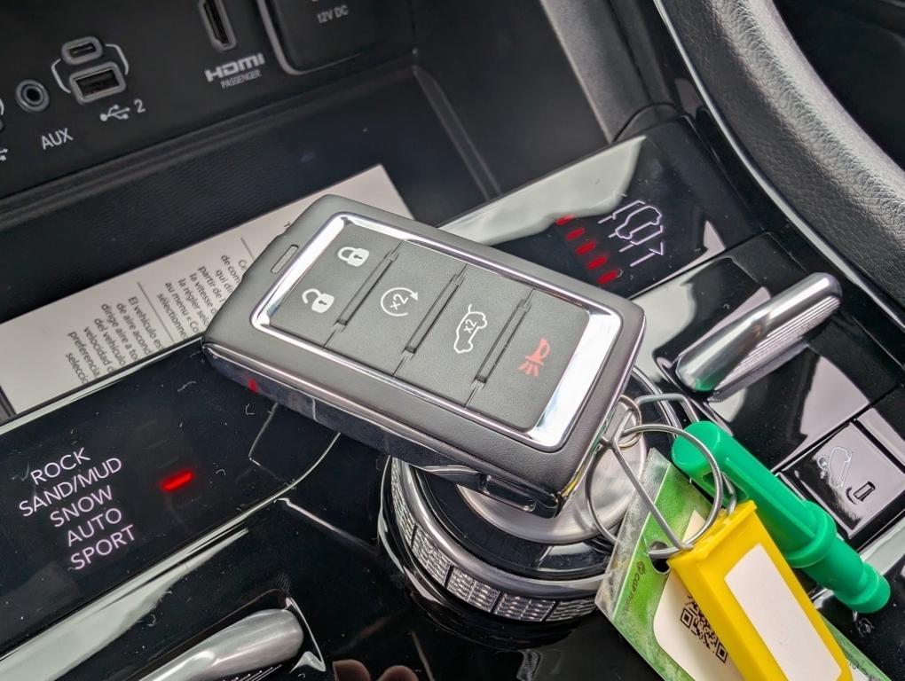 new 2025 Jeep Grand Cherokee car, priced at $59,679