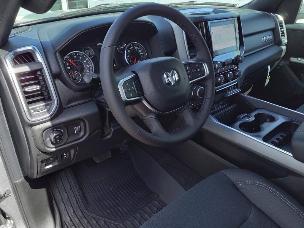 new 2025 Ram 1500 car, priced at $45,880