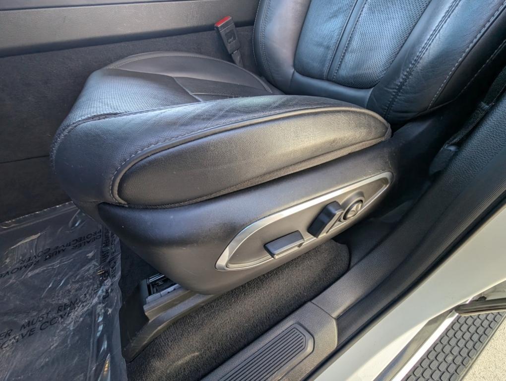 used 2023 Jeep Wagoneer L car, priced at $38,000