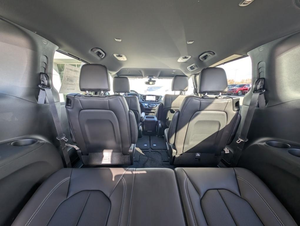 new 2026 Chrysler Pacifica car, priced at $45,360
