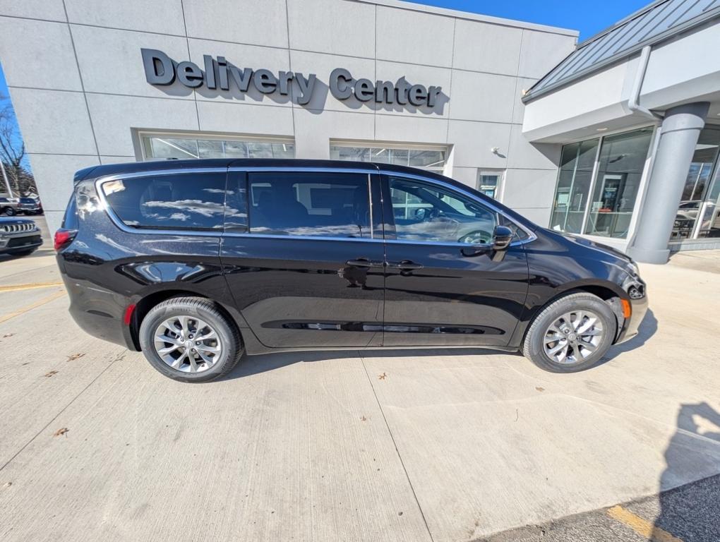 new 2026 Chrysler Pacifica car, priced at $45,360