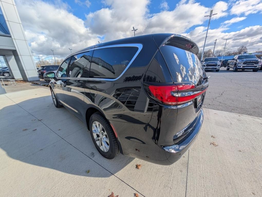 new 2026 Chrysler Pacifica car, priced at $45,360