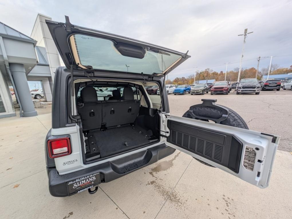 new 2026 Jeep Wrangler car, priced at $43,480