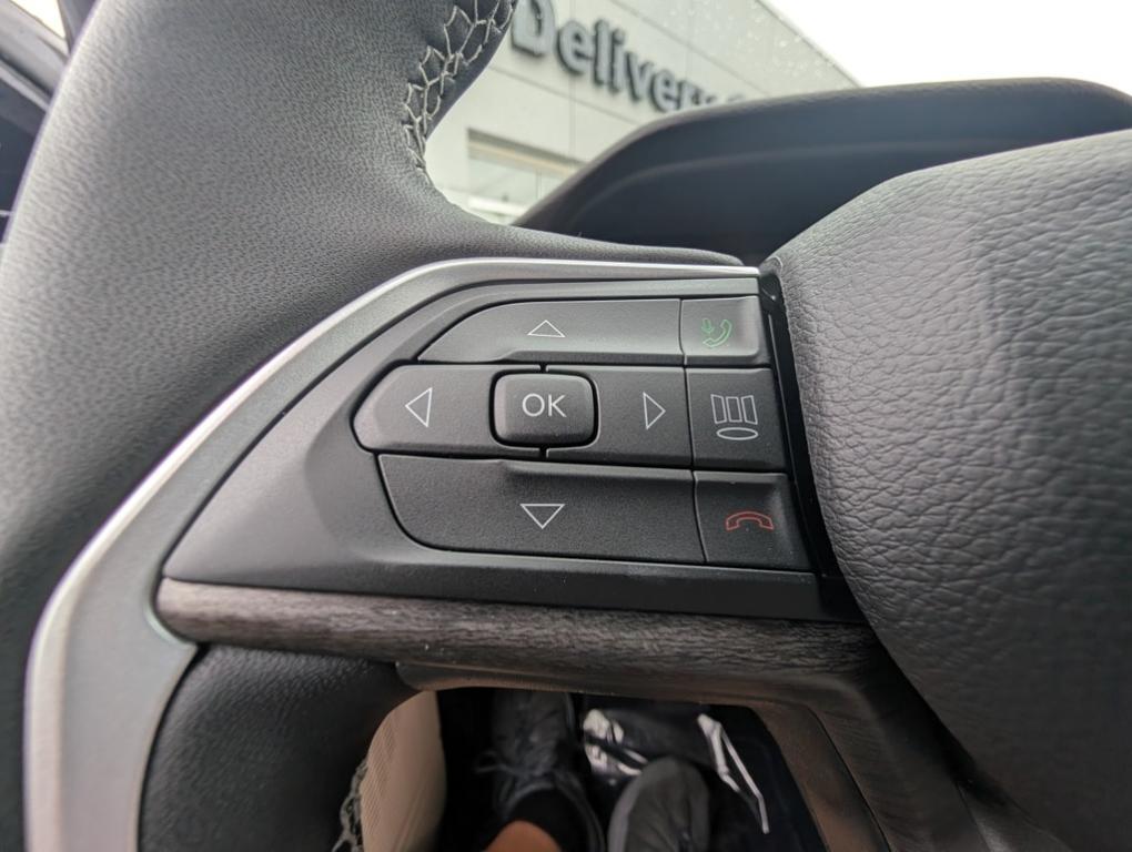 new 2025 Jeep Grand Cherokee car, priced at $44,996