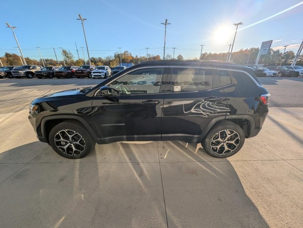 new 2026 Jeep Compass car, priced at $33,705