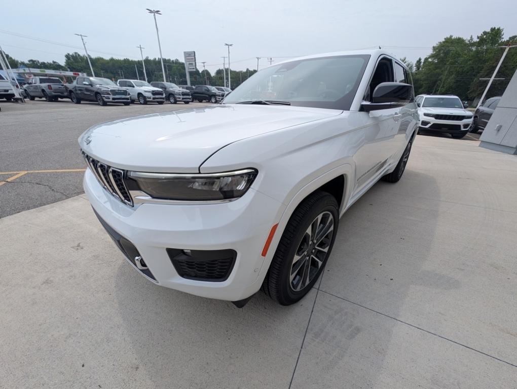 new 2025 Jeep Grand Cherokee car, priced at $55,203