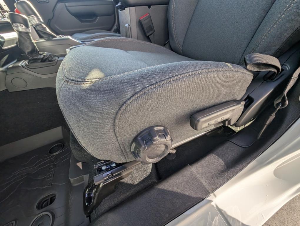 new 2026 Jeep Wrangler car, priced at $52,625