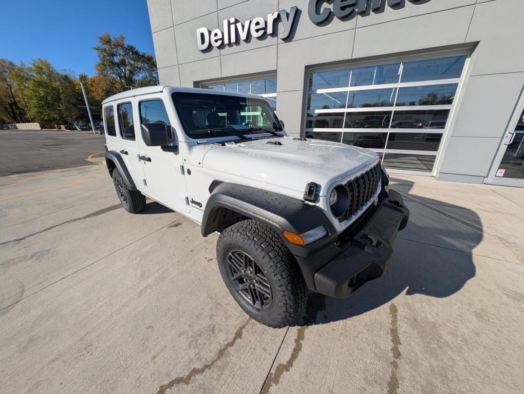 new 2026 Jeep Wrangler car, priced at $52,625
