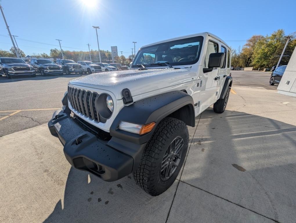 new 2026 Jeep Wrangler car, priced at $52,625