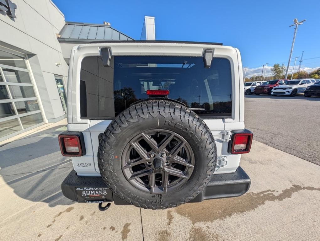 new 2026 Jeep Wrangler car, priced at $52,625