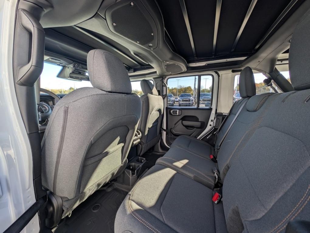 new 2026 Jeep Wrangler car, priced at $52,625