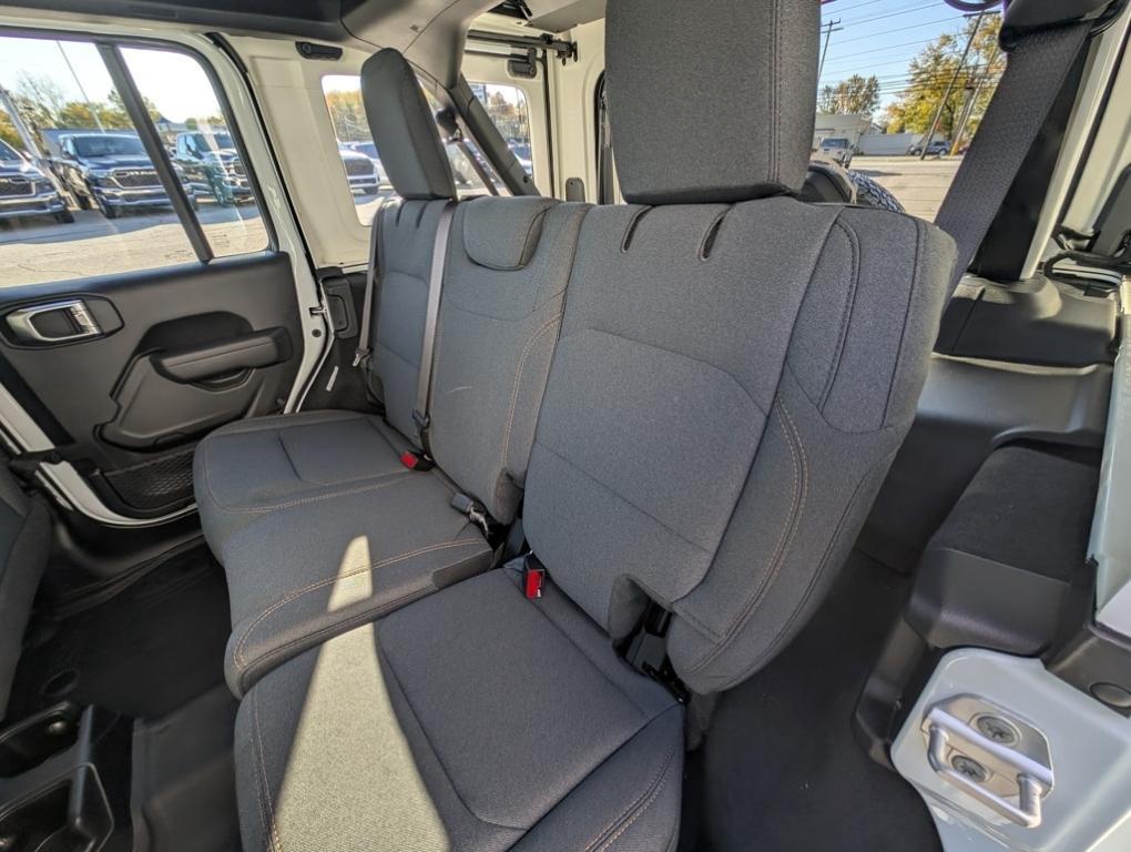 new 2026 Jeep Wrangler car, priced at $52,625