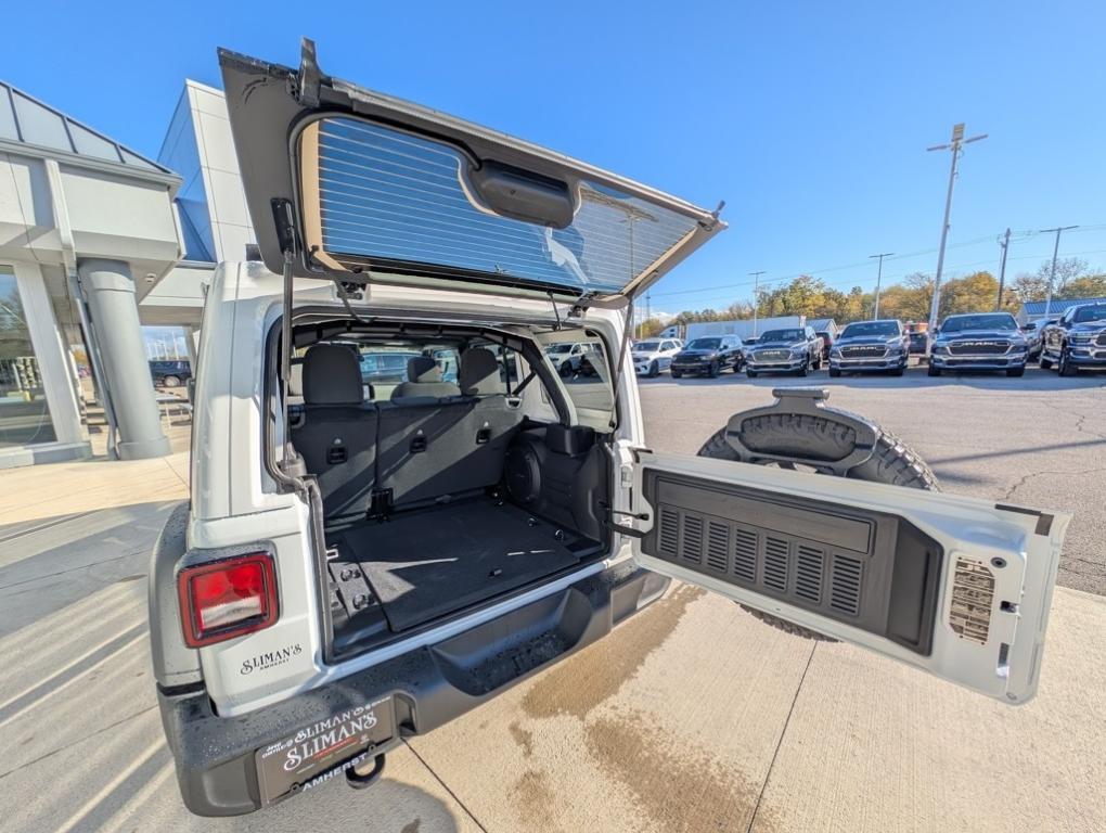 new 2026 Jeep Wrangler car, priced at $52,625