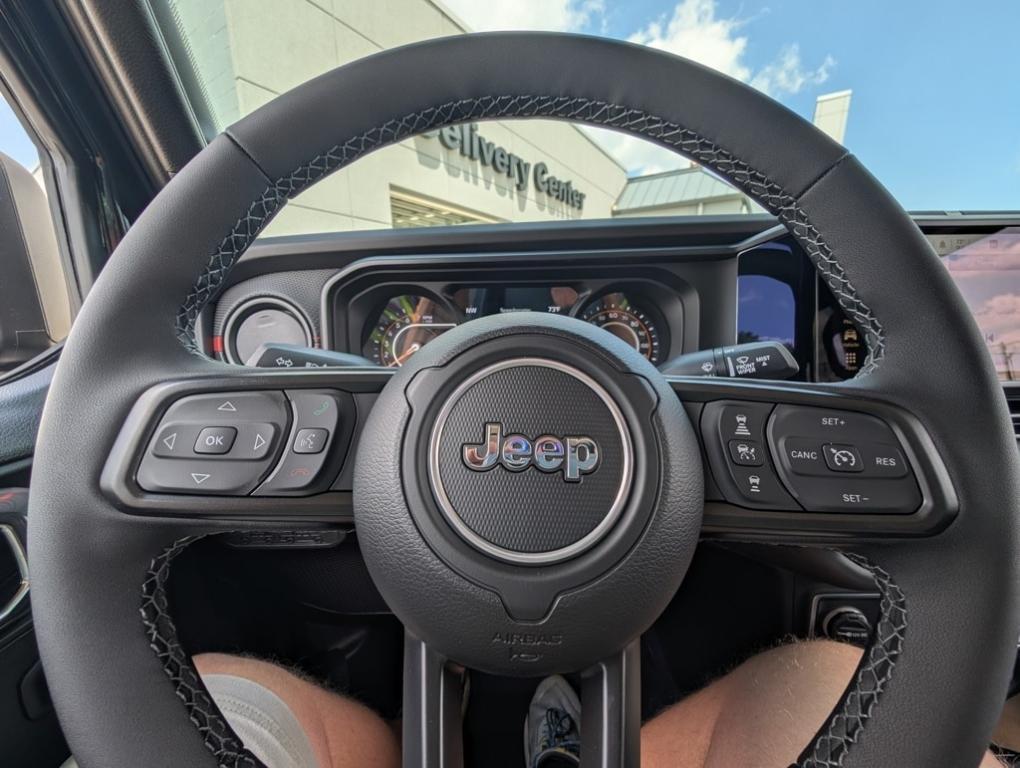 new 2025 Jeep Gladiator car, priced at $50,102