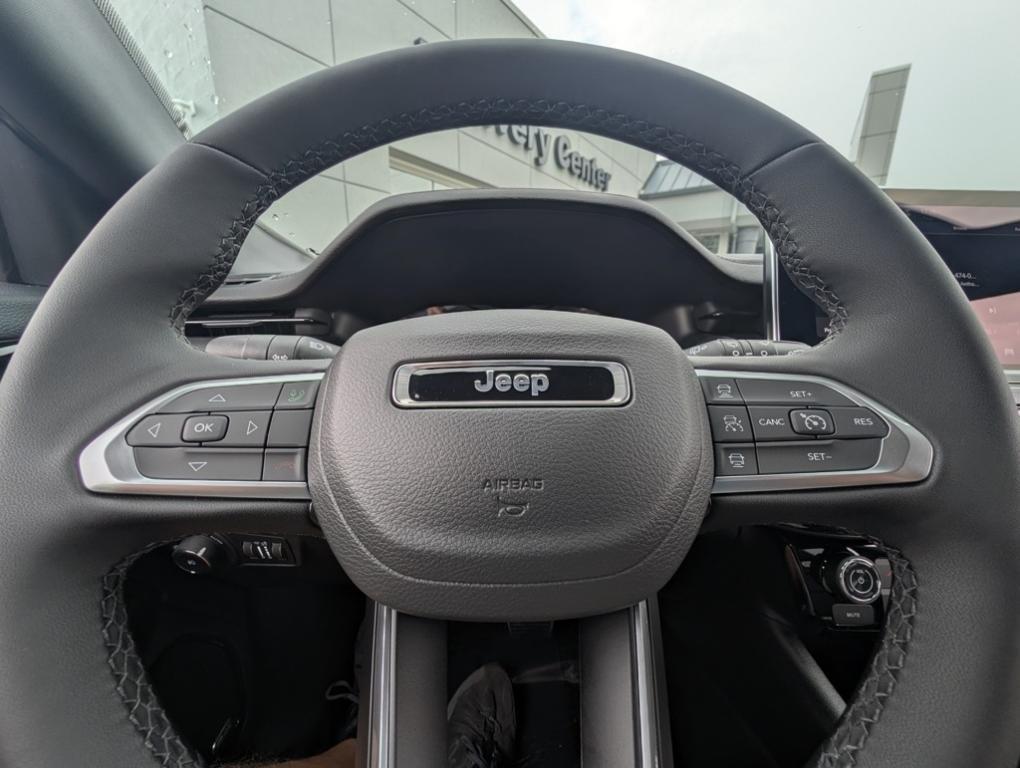 new 2025 Jeep Compass car, priced at $33,605