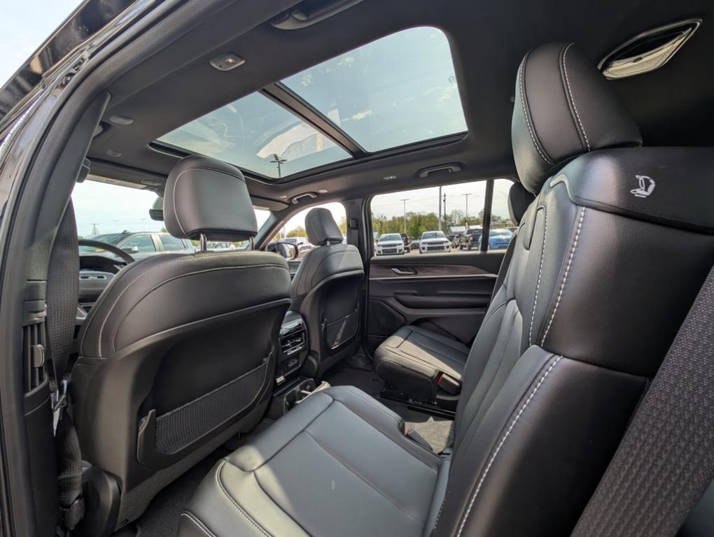new 2025 Jeep Grand Cherokee L car, priced at $50,783