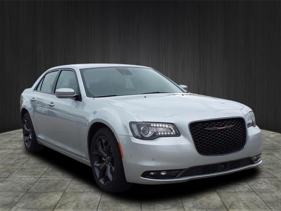 new 2023 Chrysler 300 car, priced at $41,685