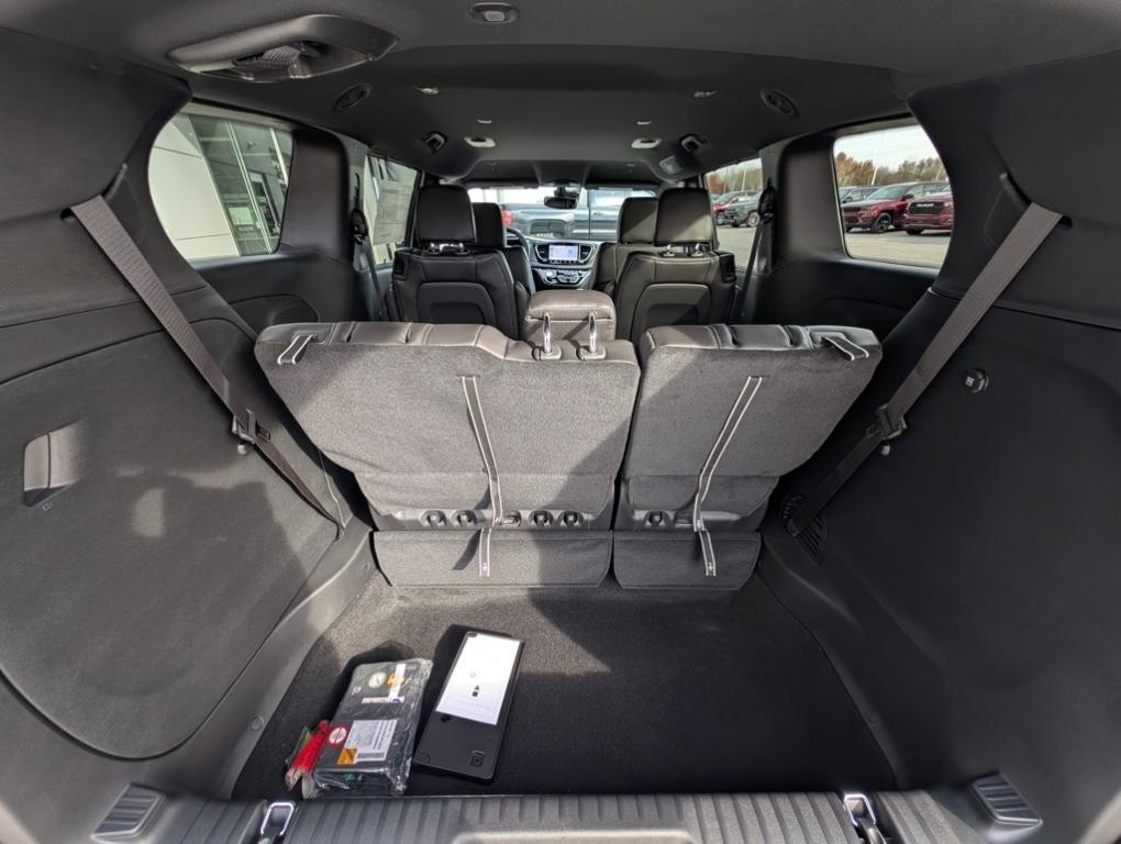 new 2026 Chrysler Pacifica car, priced at $42,365
