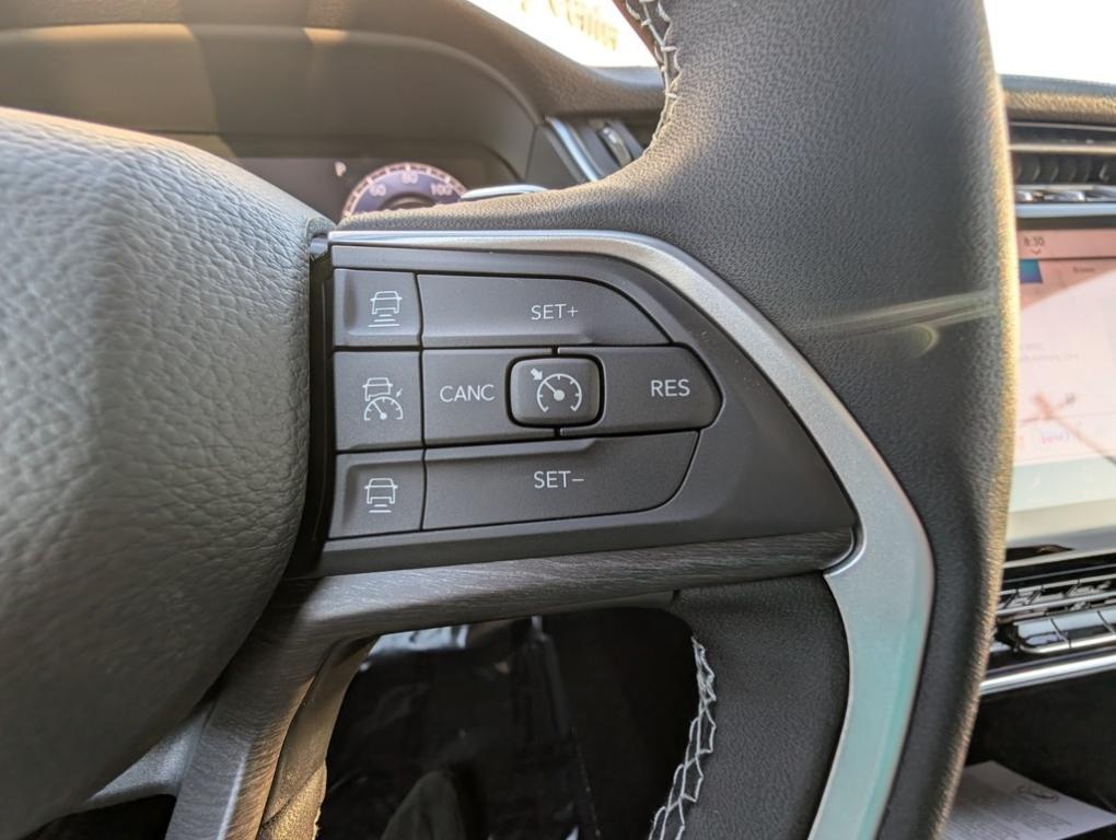 new 2025 Jeep Grand Cherokee car, priced at $47,760